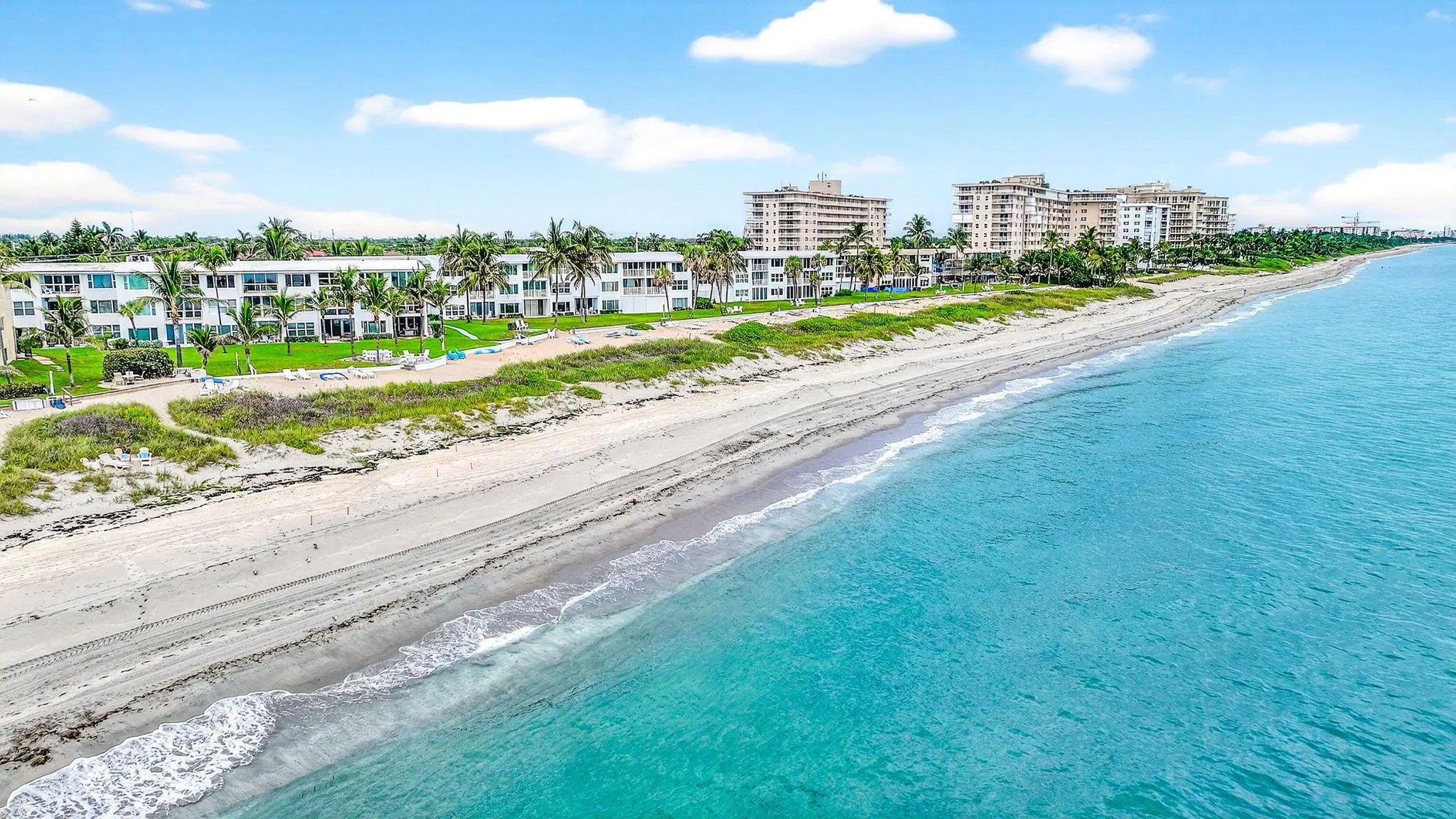 1043 Hillsboro Mile, #22c