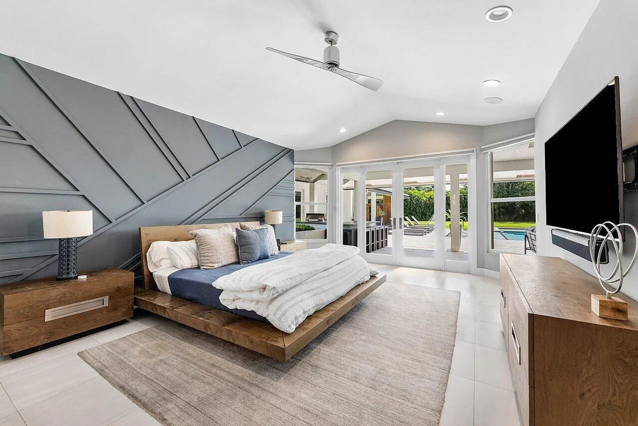 14559 Draft Horse Lane