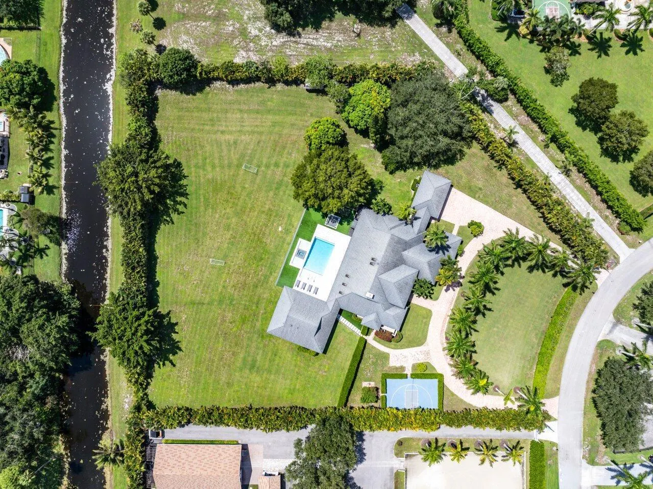 14559 Draft Horse Lane