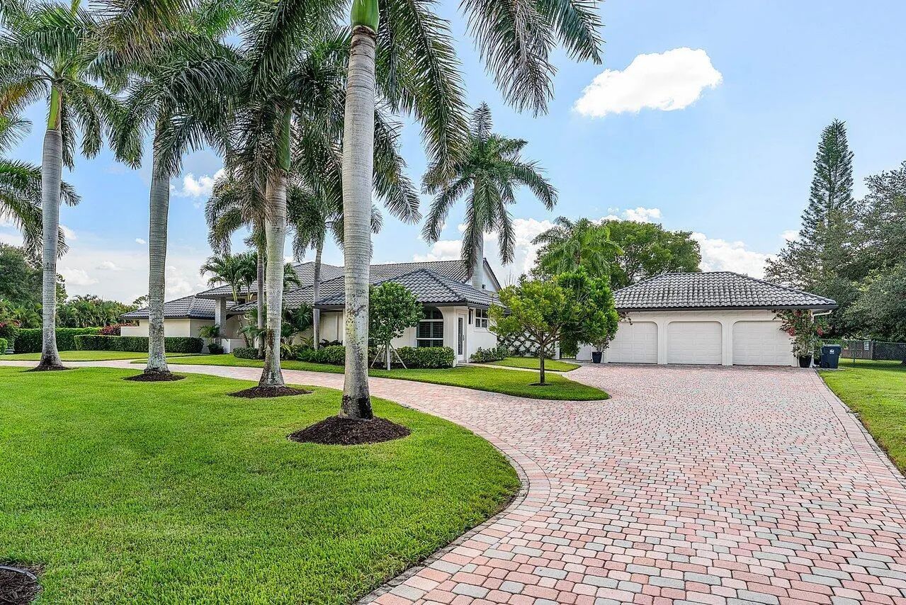 14559 Draft Horse Lane