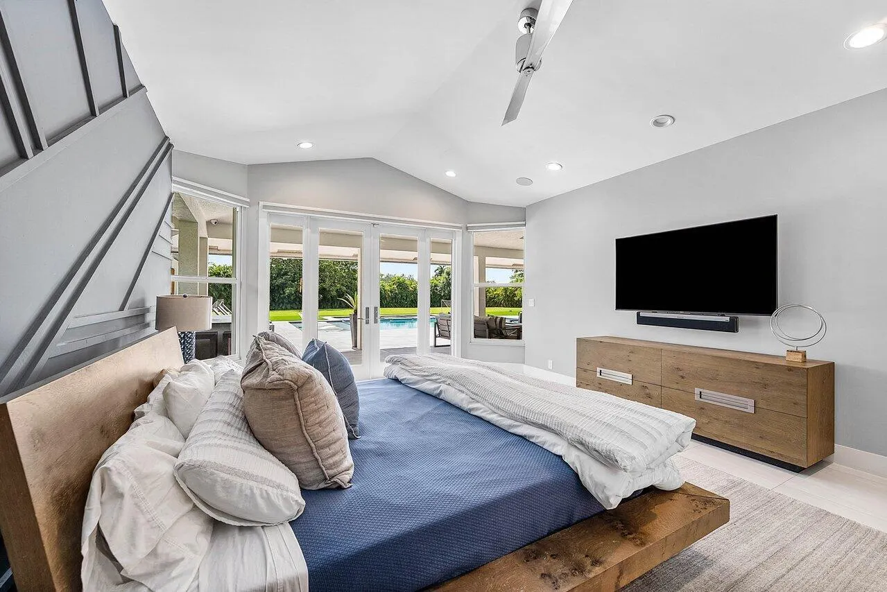 14559 Draft Horse Lane