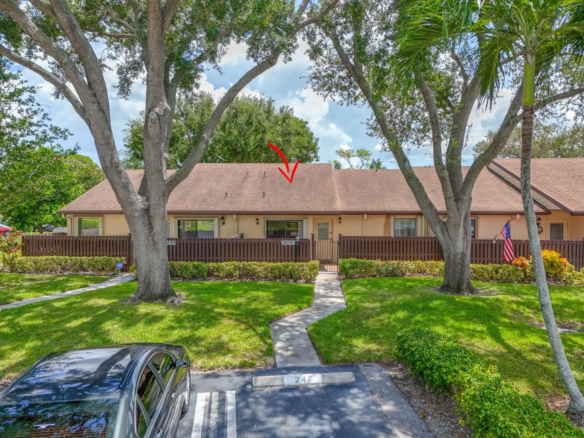 606 Sea Pine Way, #B