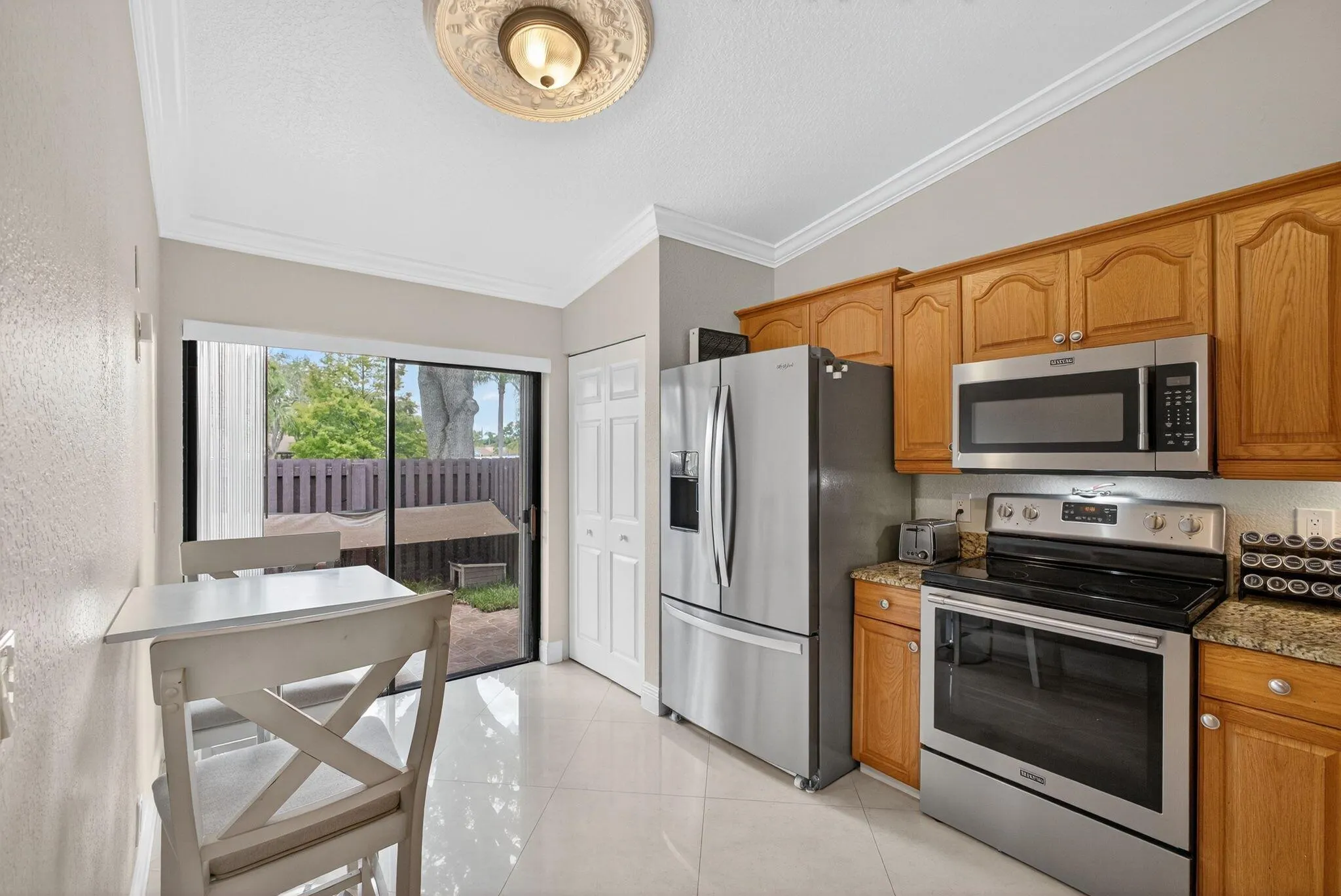 606 Sea Pine Way, #B