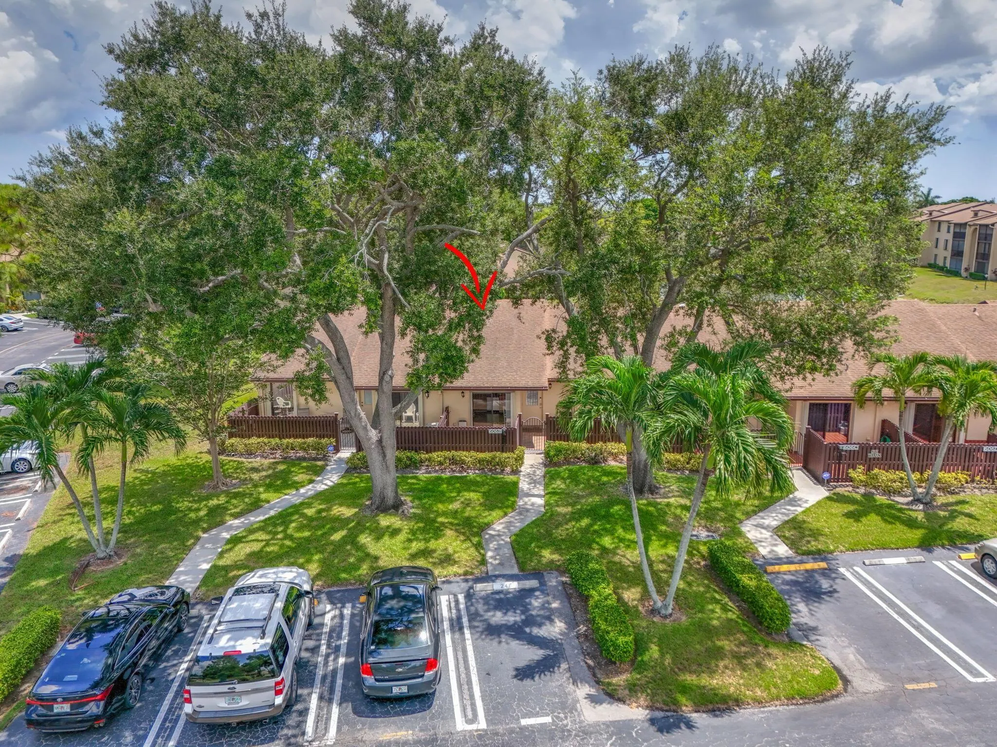 606 Sea Pine Way, #B