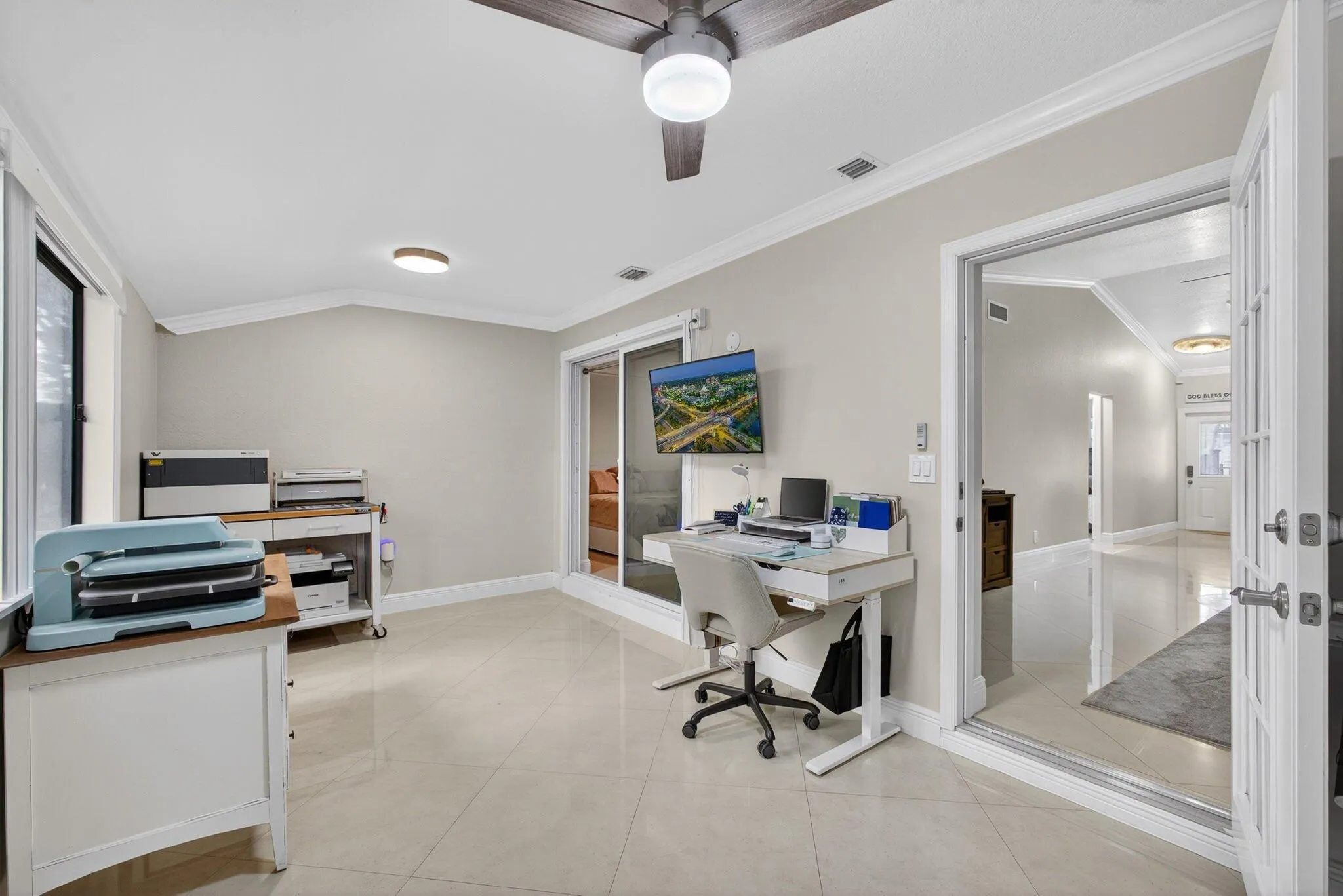606 Sea Pine Way, #B