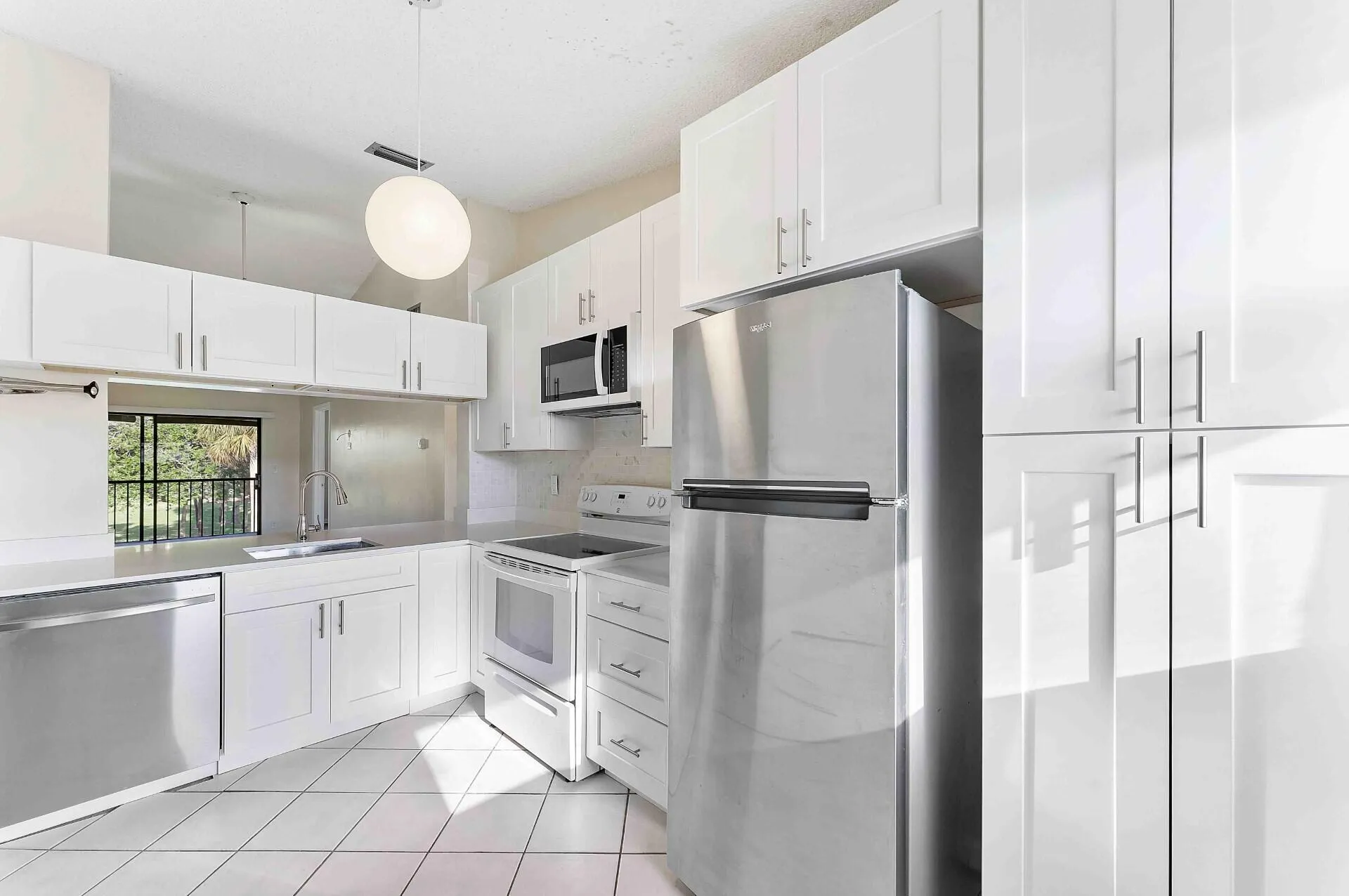 3375 Jaywood Terrace, #2050