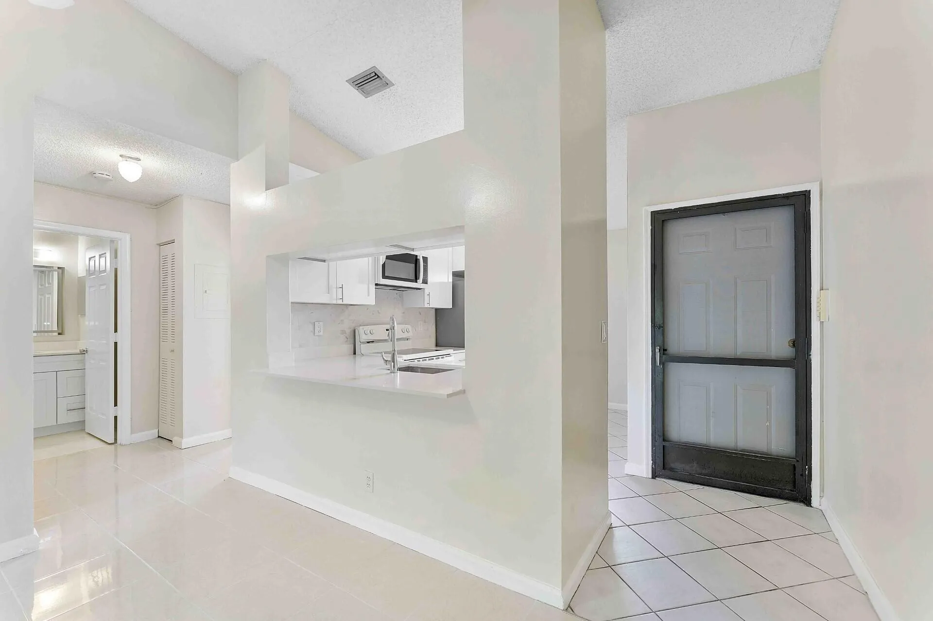 3375 Jaywood Terrace, #2050