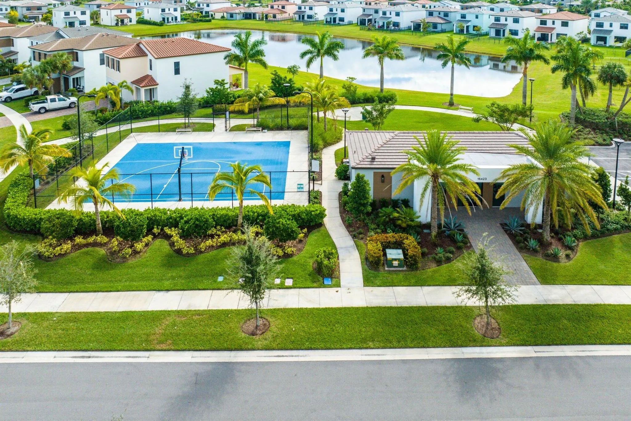 5862 Whippoorwill Circle