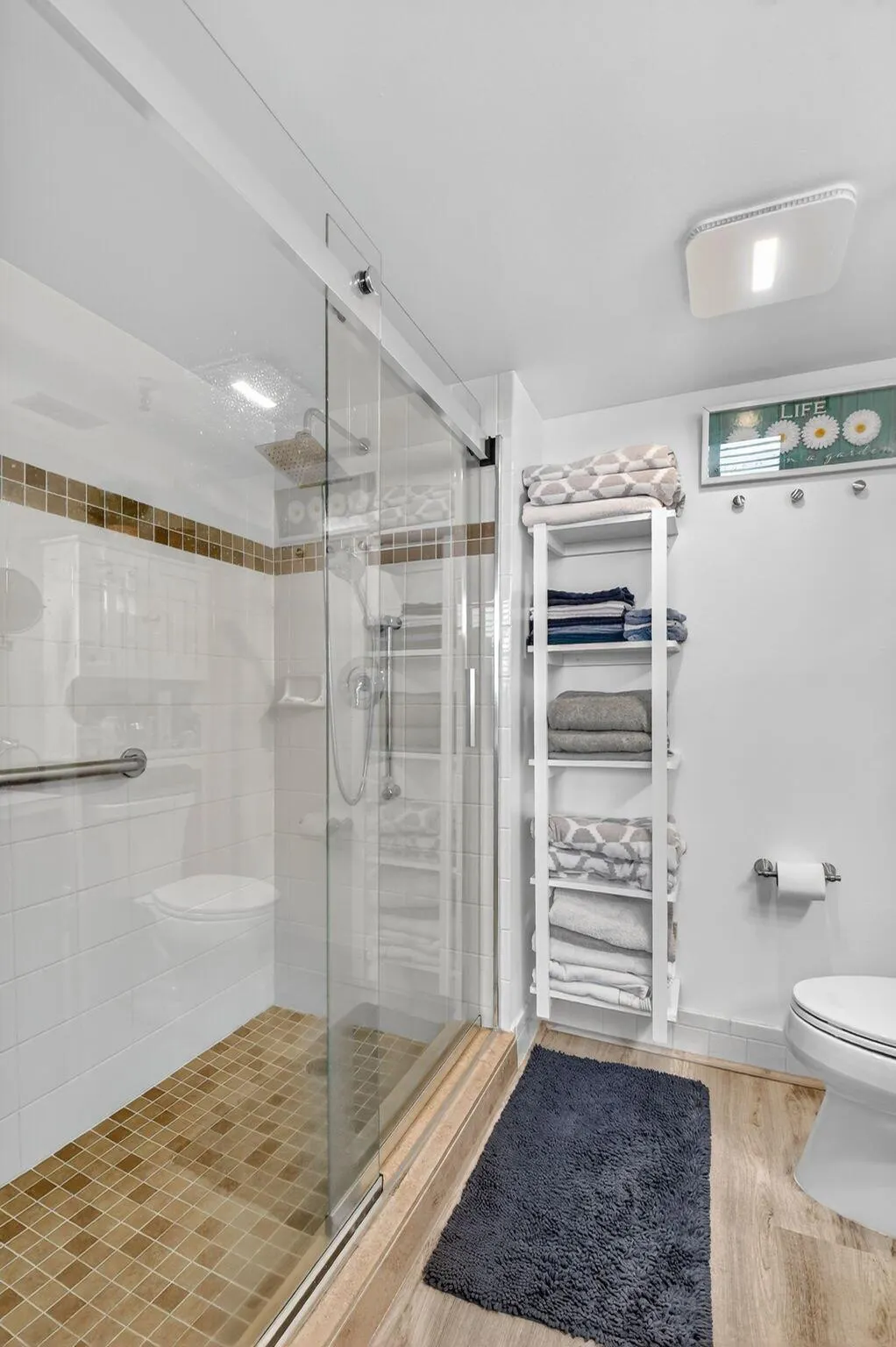 14527 Bonaire Boulevard, #702