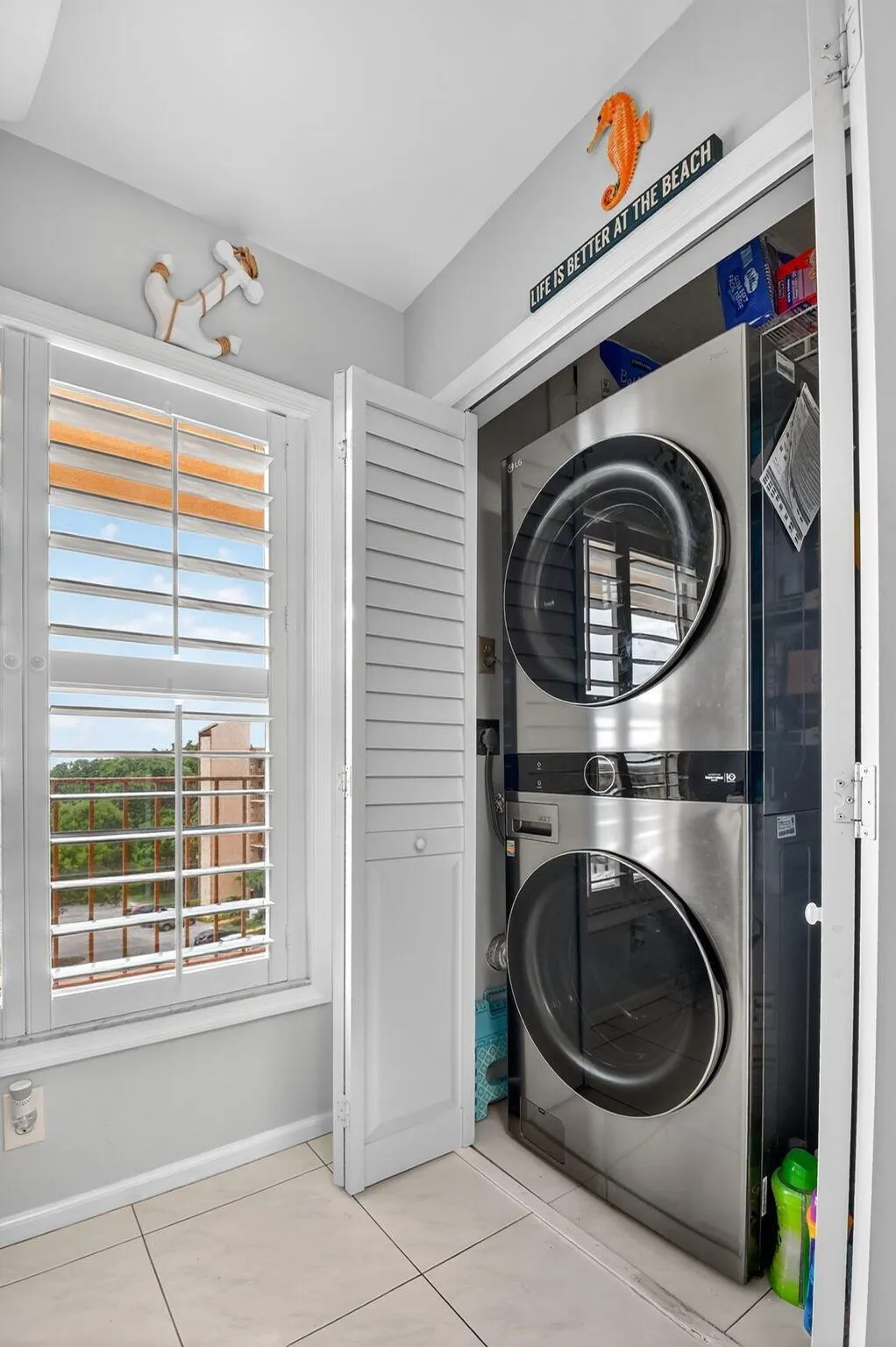 14527 Bonaire Boulevard, #702