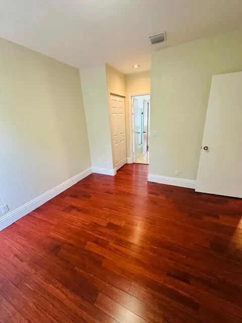 5245 Sancerre Circle