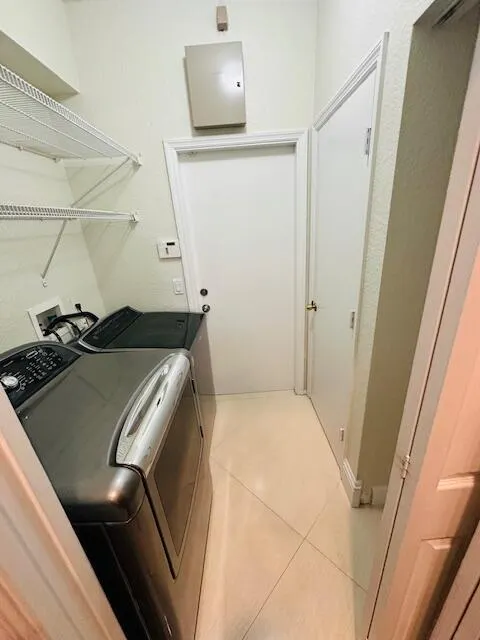 5245 Sancerre Circle