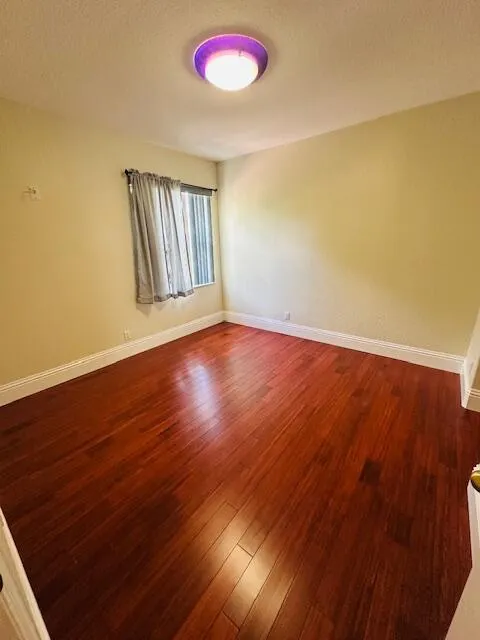 5245 Sancerre Circle