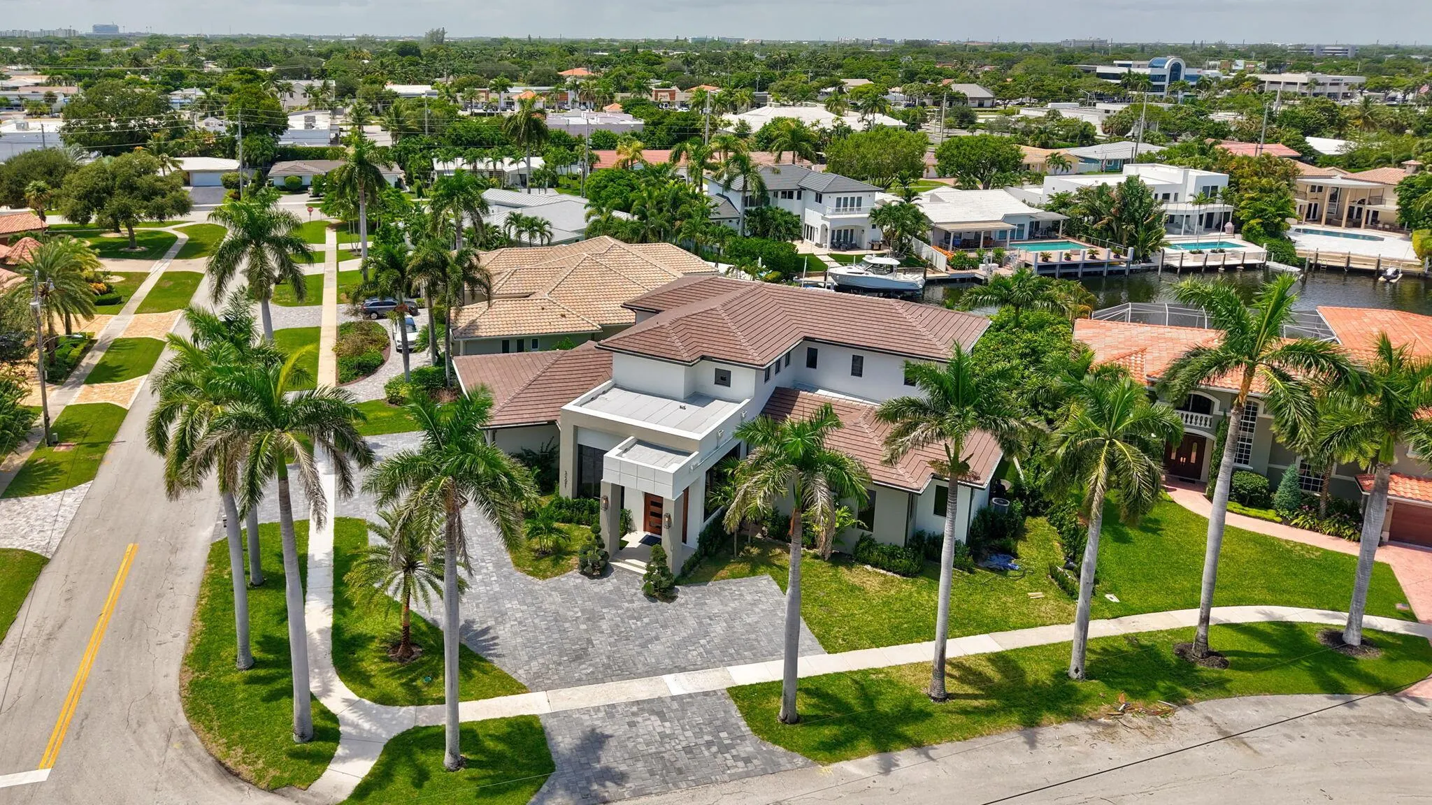 721 NE 34th Street