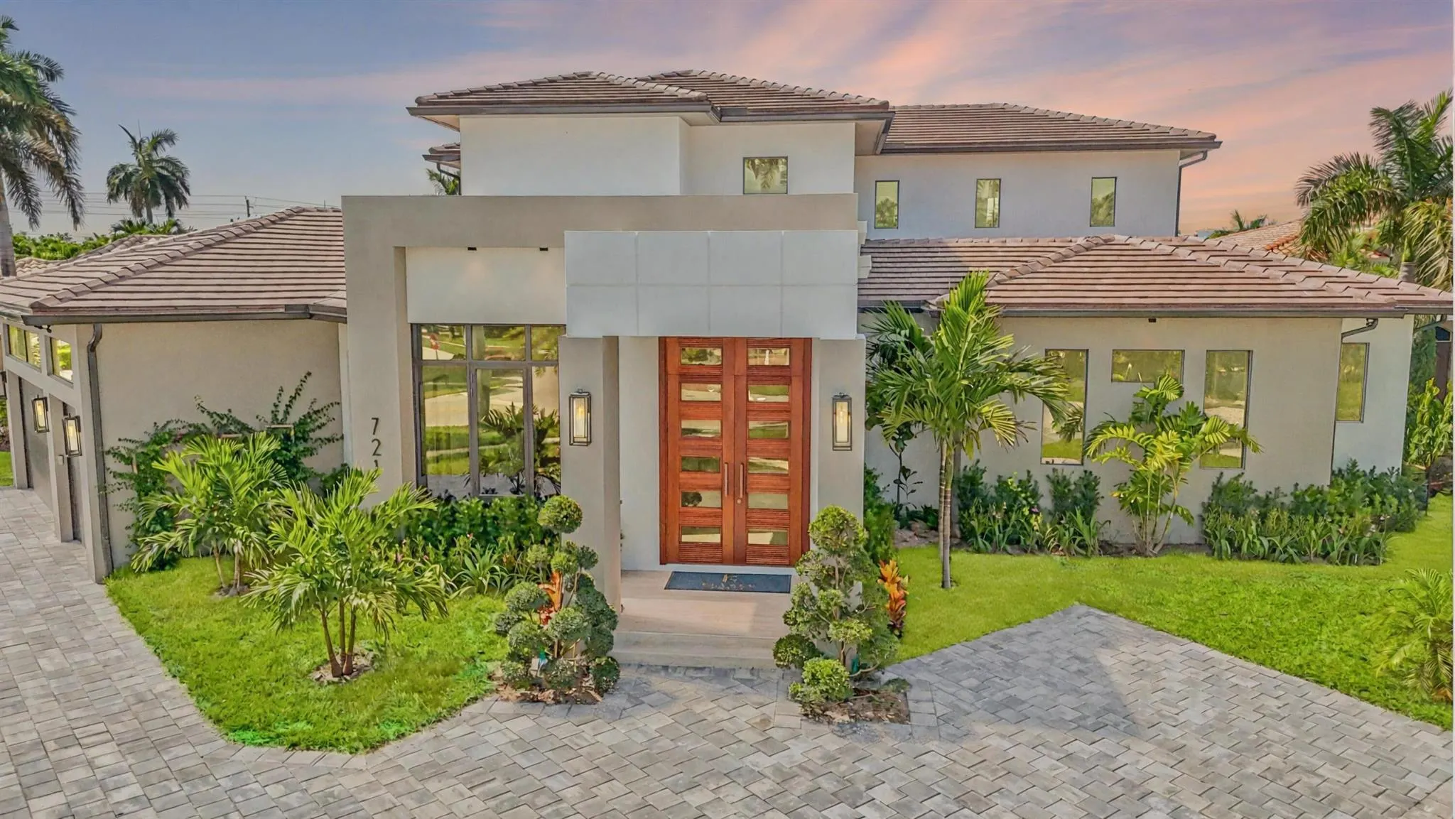 721 NE 34th Street