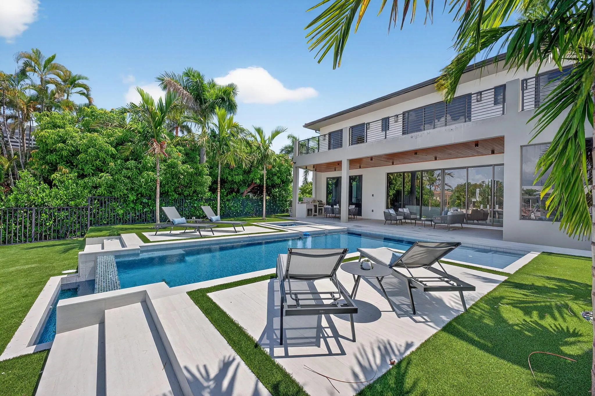 721 NE 34th Street