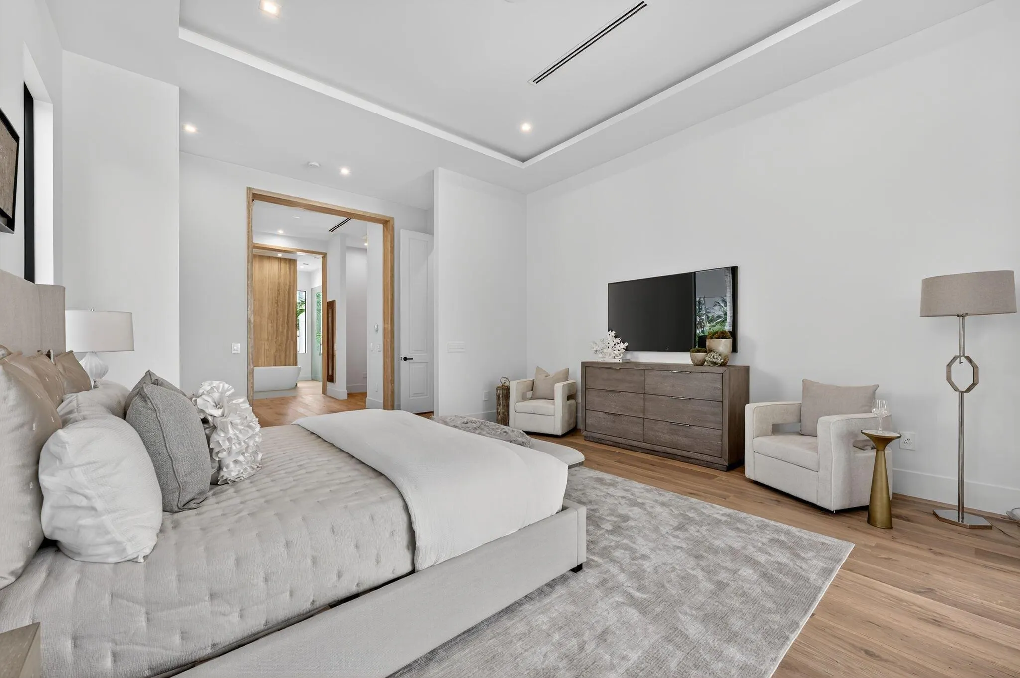 721 NE 34th Street