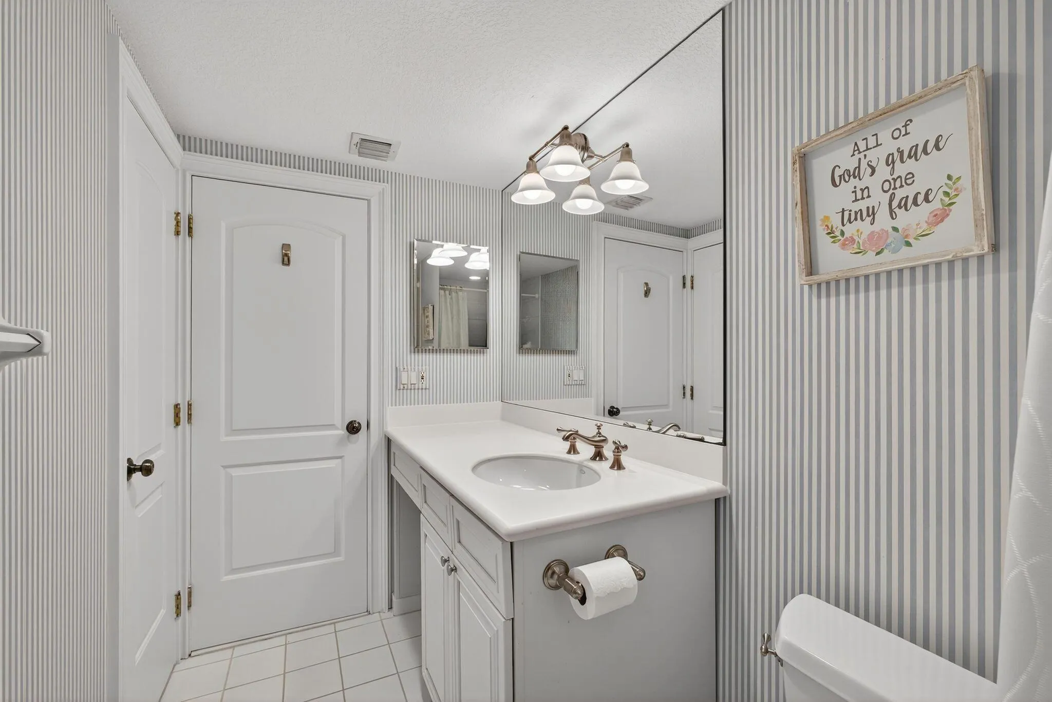 2600 N Flagler 907 Drive, #907