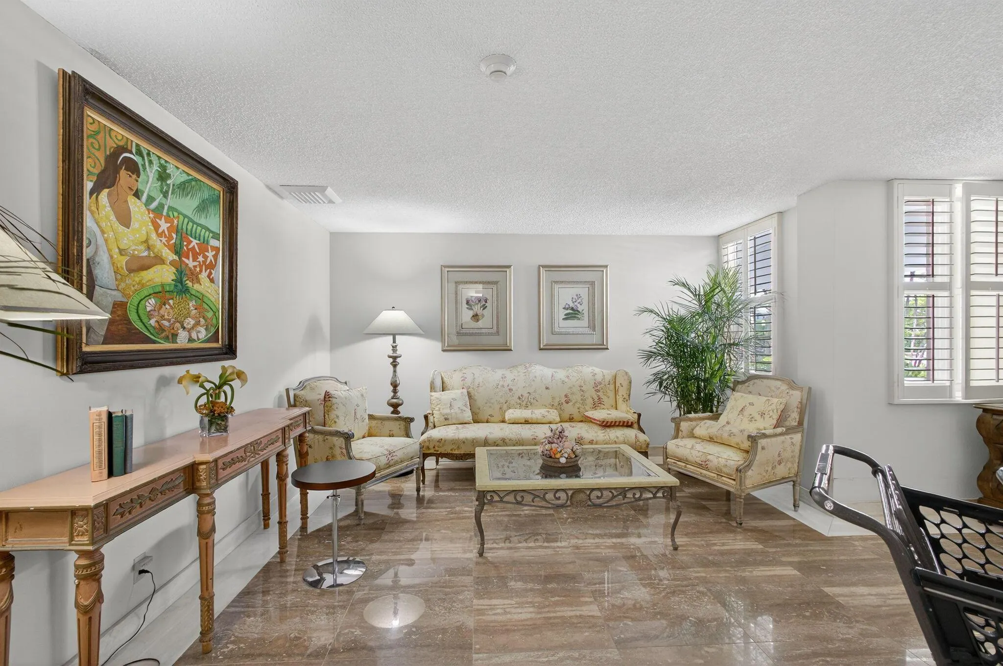 2600 N Flagler 907 Drive, #907