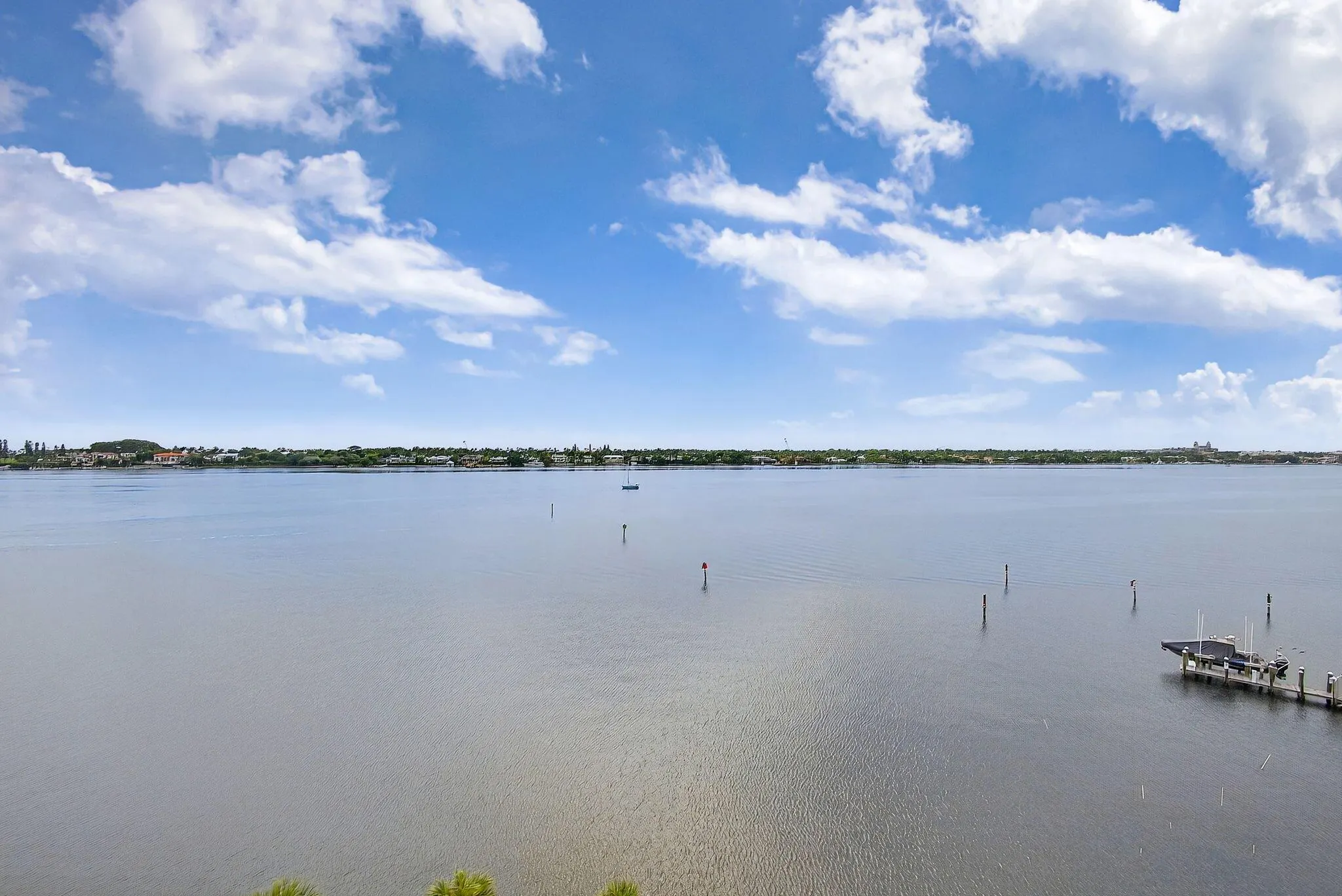2600 N Flagler 907 Drive, #907