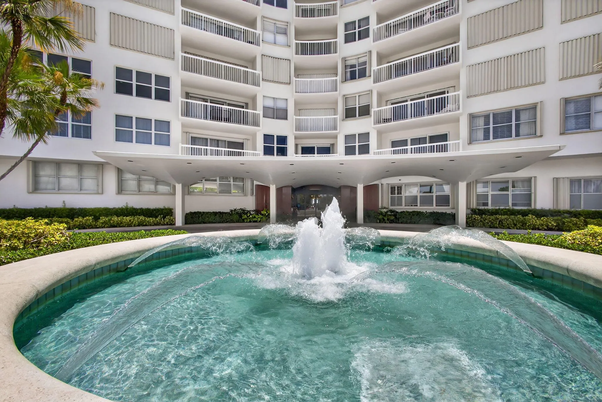 2600 N Flagler 907 Drive, #907