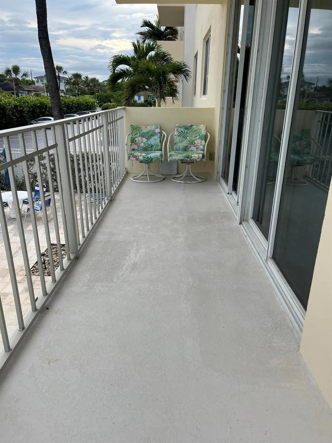 603 Ocean Drive, #215