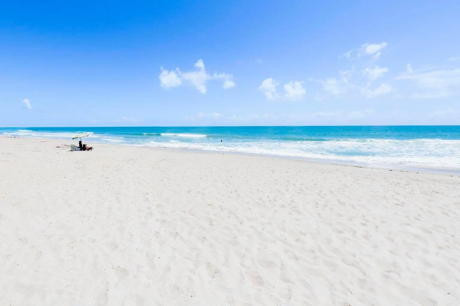 603 Ocean Drive, #215