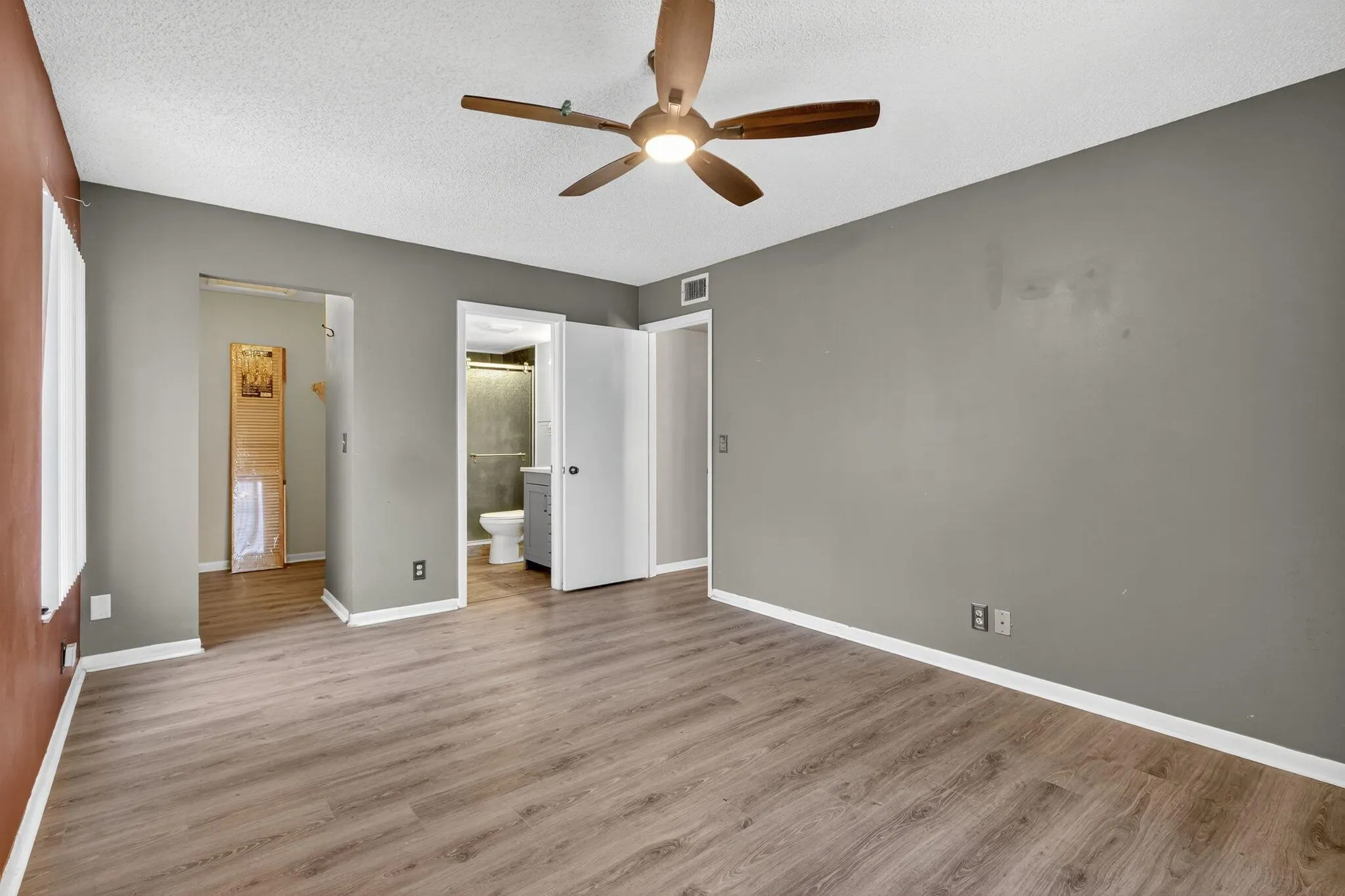 610 Sea Pine Way, #E2