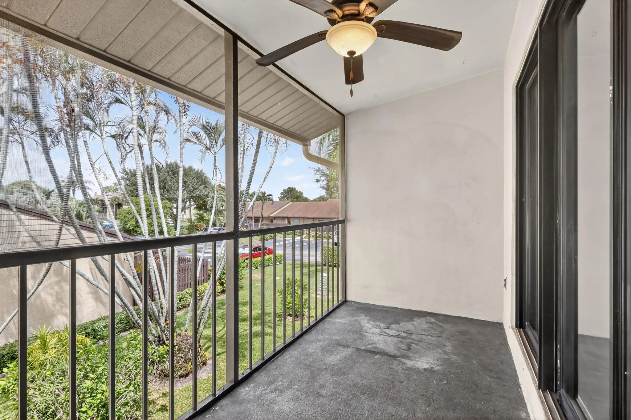 610 Sea Pine Way, #E2