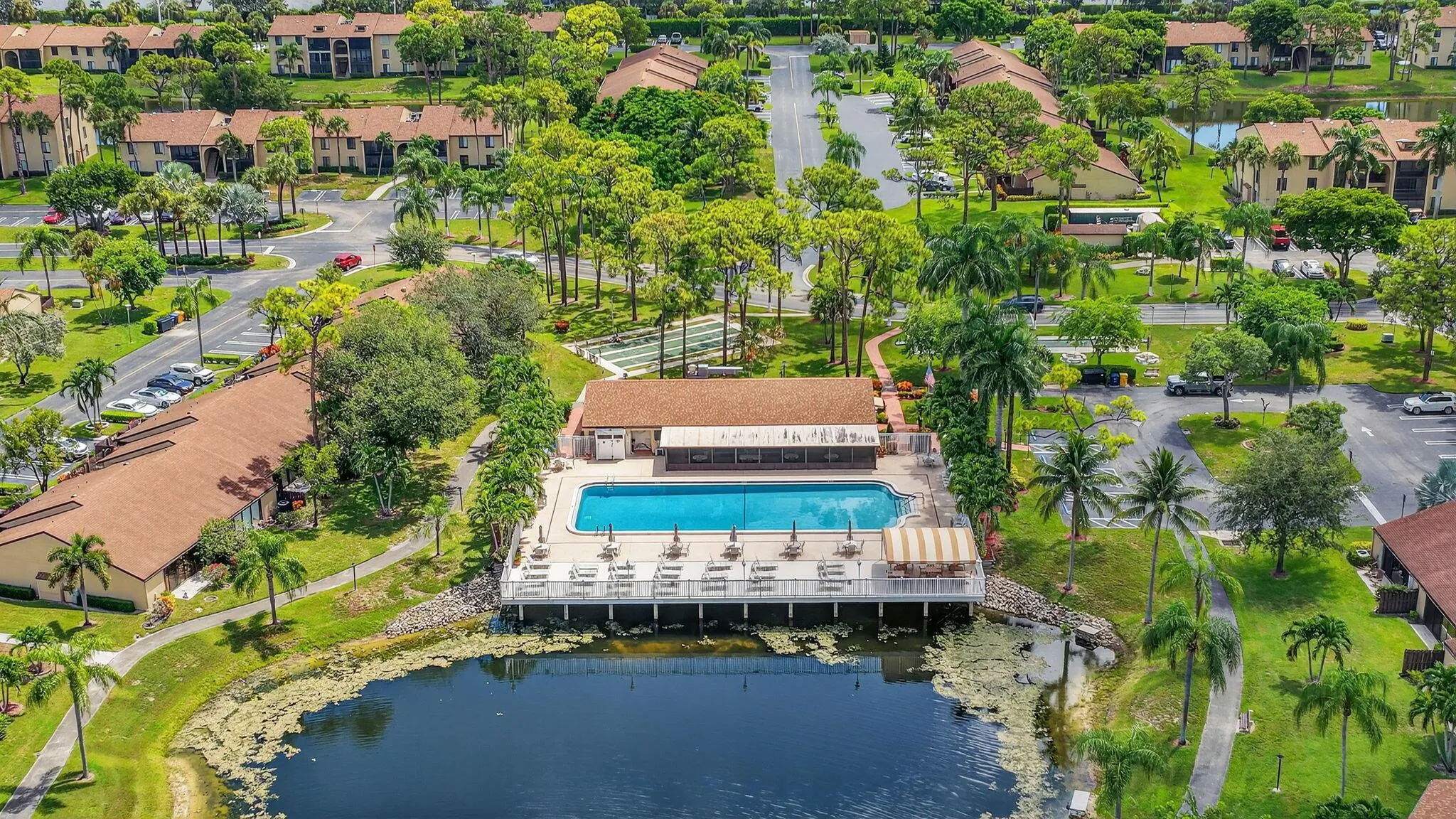 610 Sea Pine Way, #E2