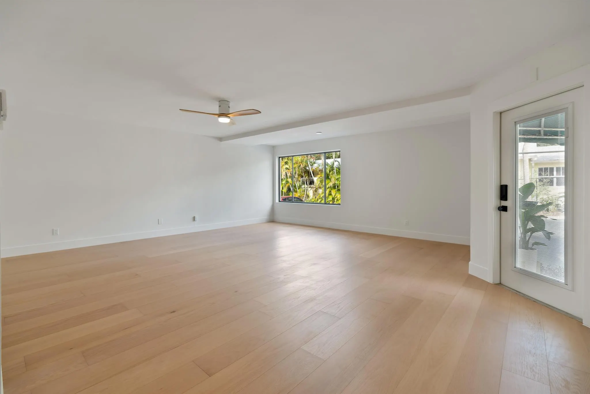 428 SW Akron Avenue, #1a