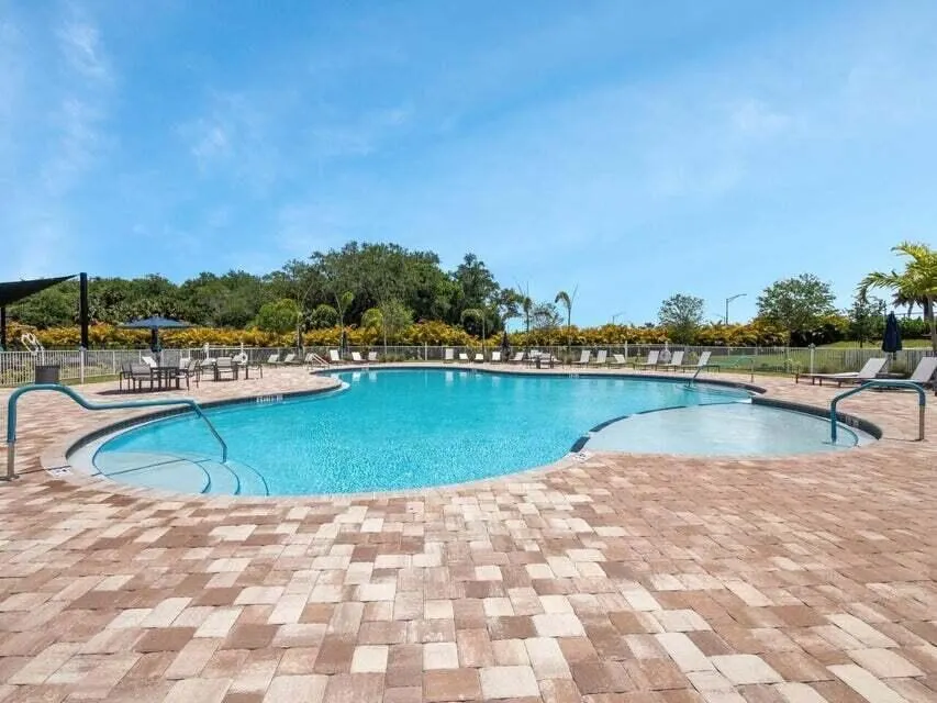 12385 SW Myrtle Oak Drive