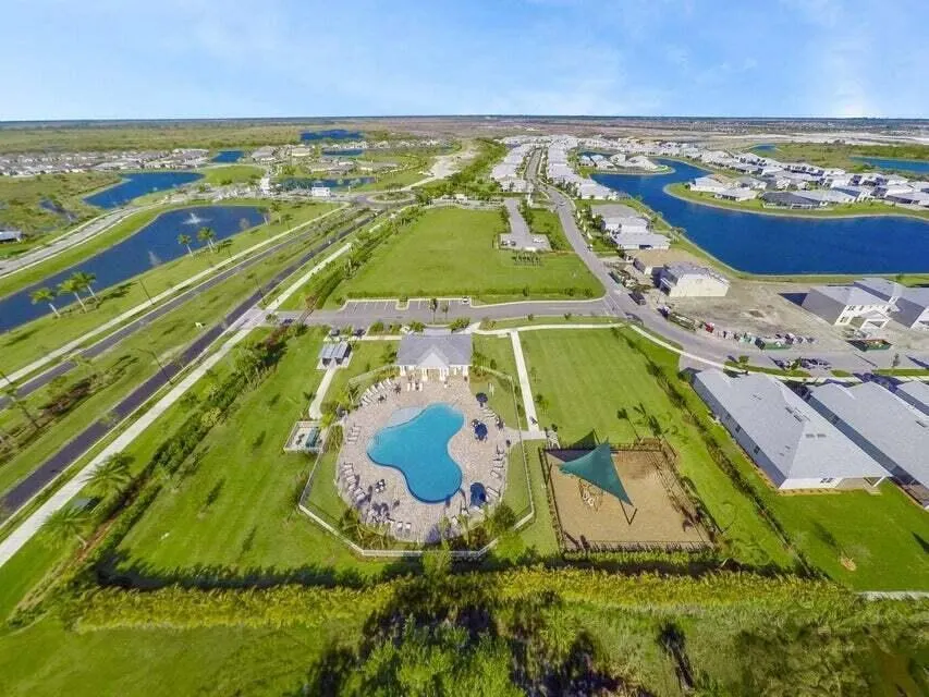 12385 SW Myrtle Oak Drive