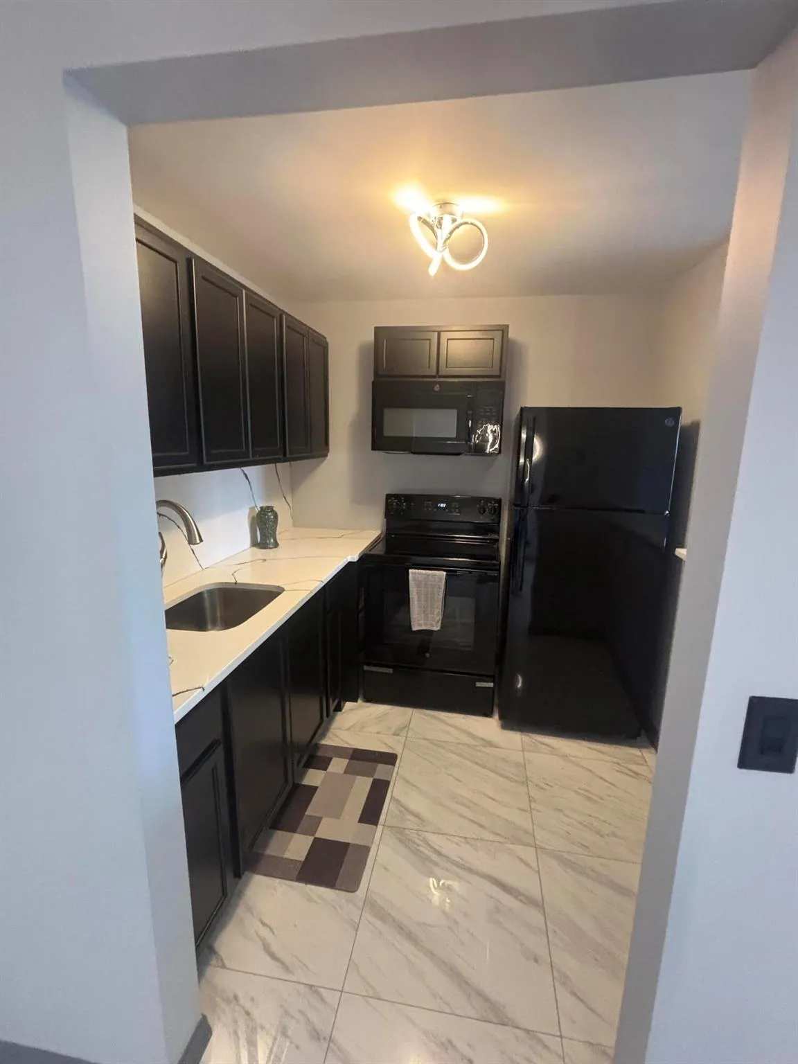403 Windsor R