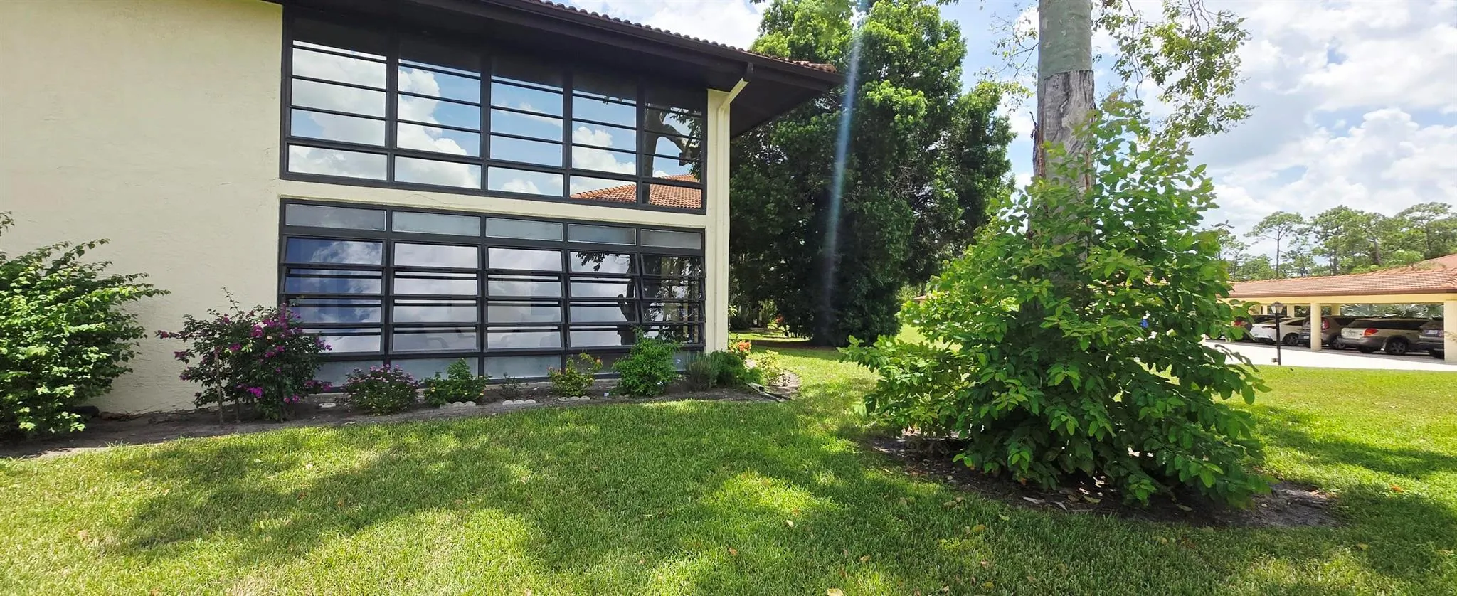 841 SW South River Drive, #102