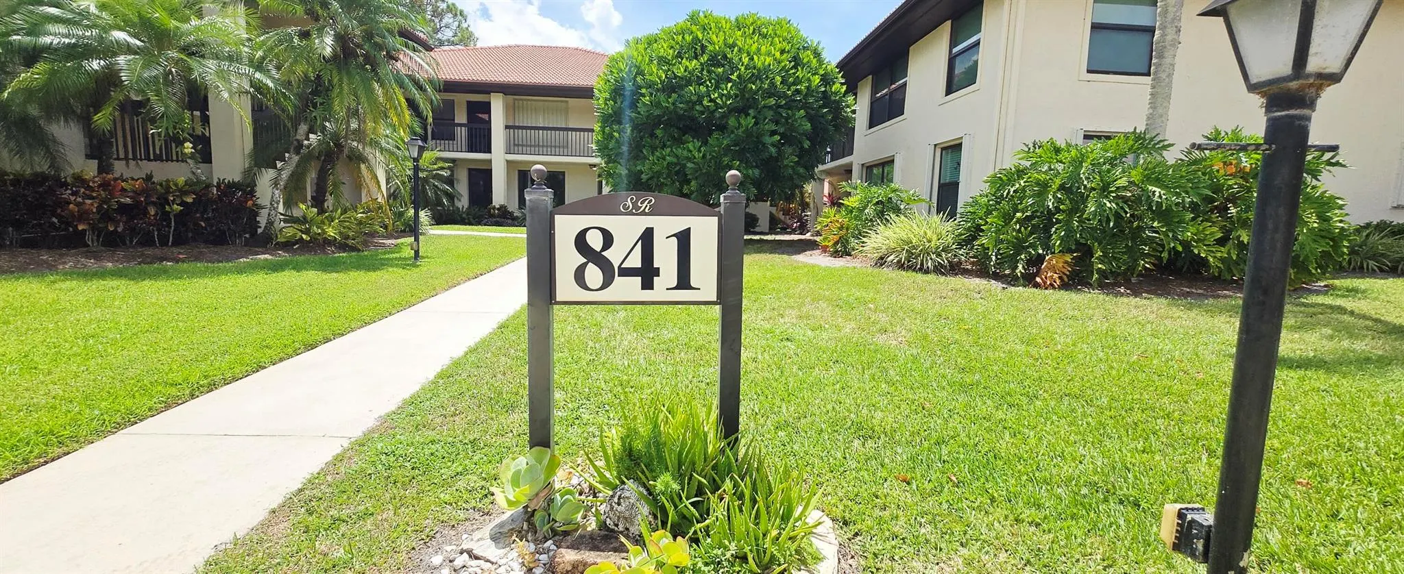 841 SW South River Drive, #102