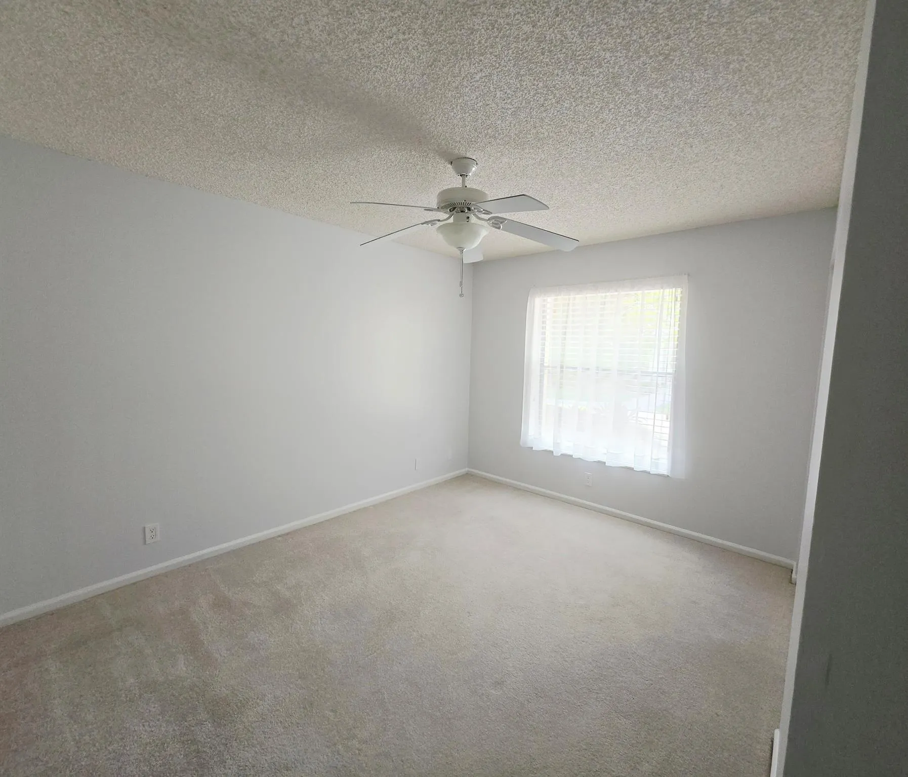 841 SW South River Drive, #102