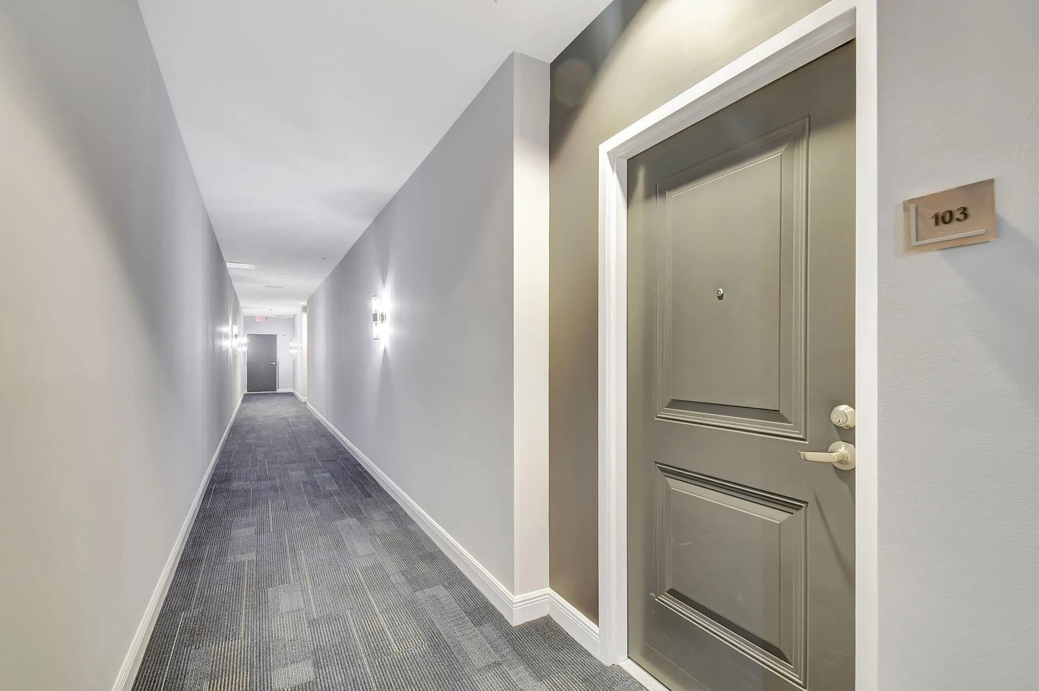 350 N Federal Highway, #103