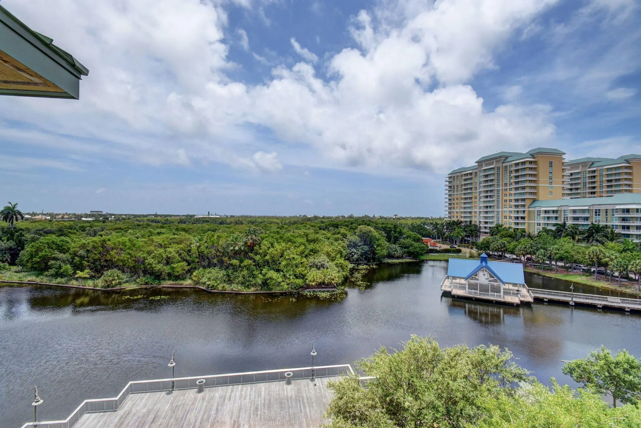 350 N Federal Highway, #103