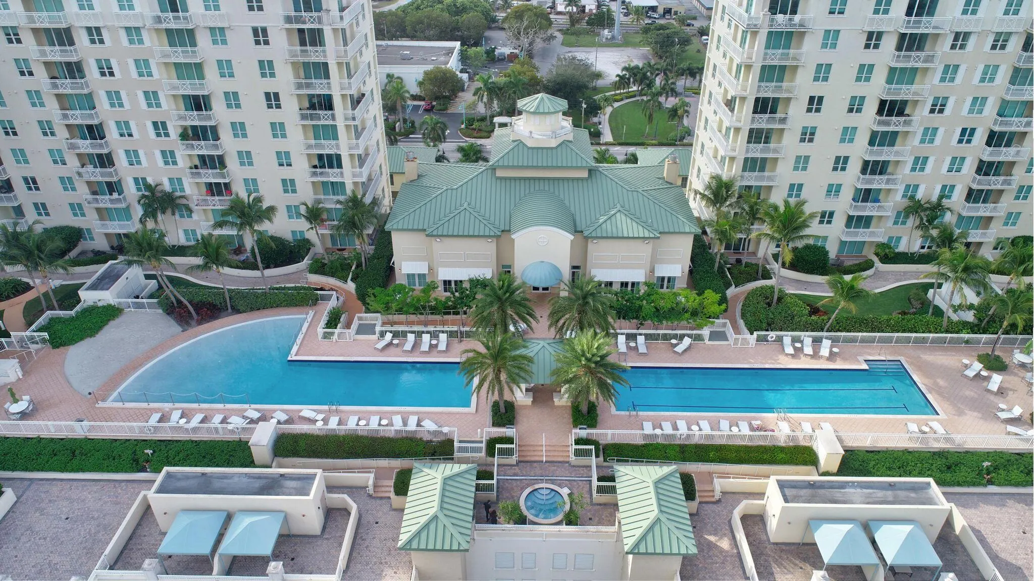350 N Federal Highway, #103