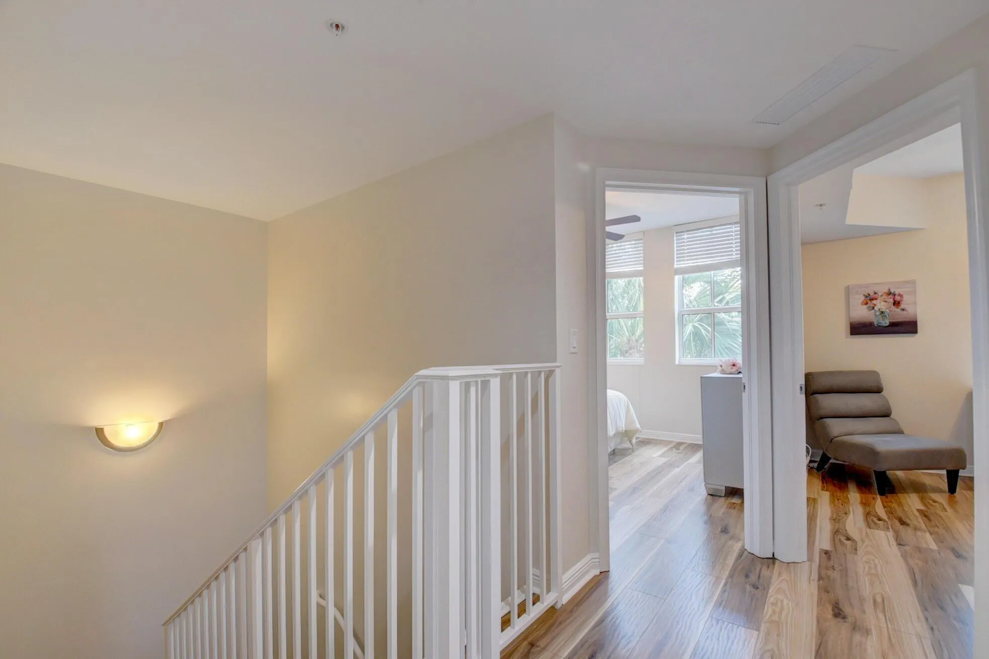 350 N Federal Highway, #103