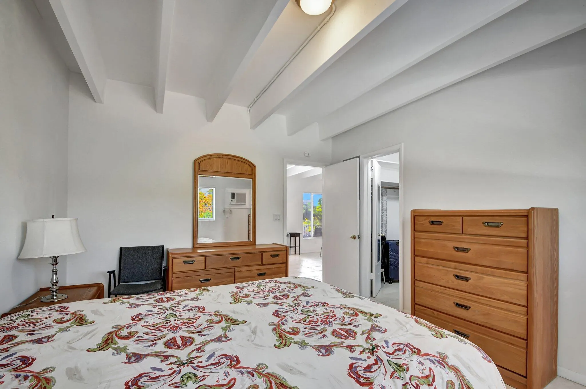 1520 Lake Avenue, #2b