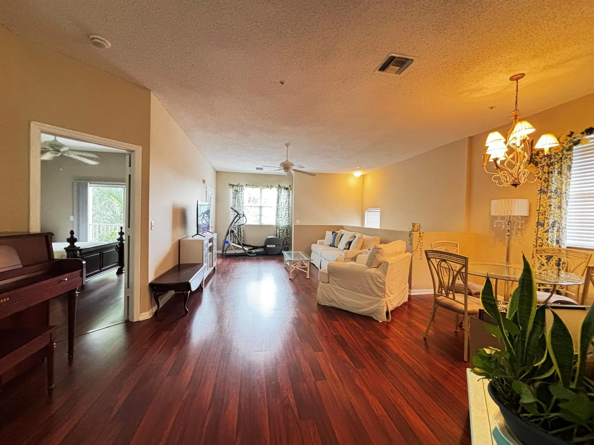 105 Lighthouse Circle, #H