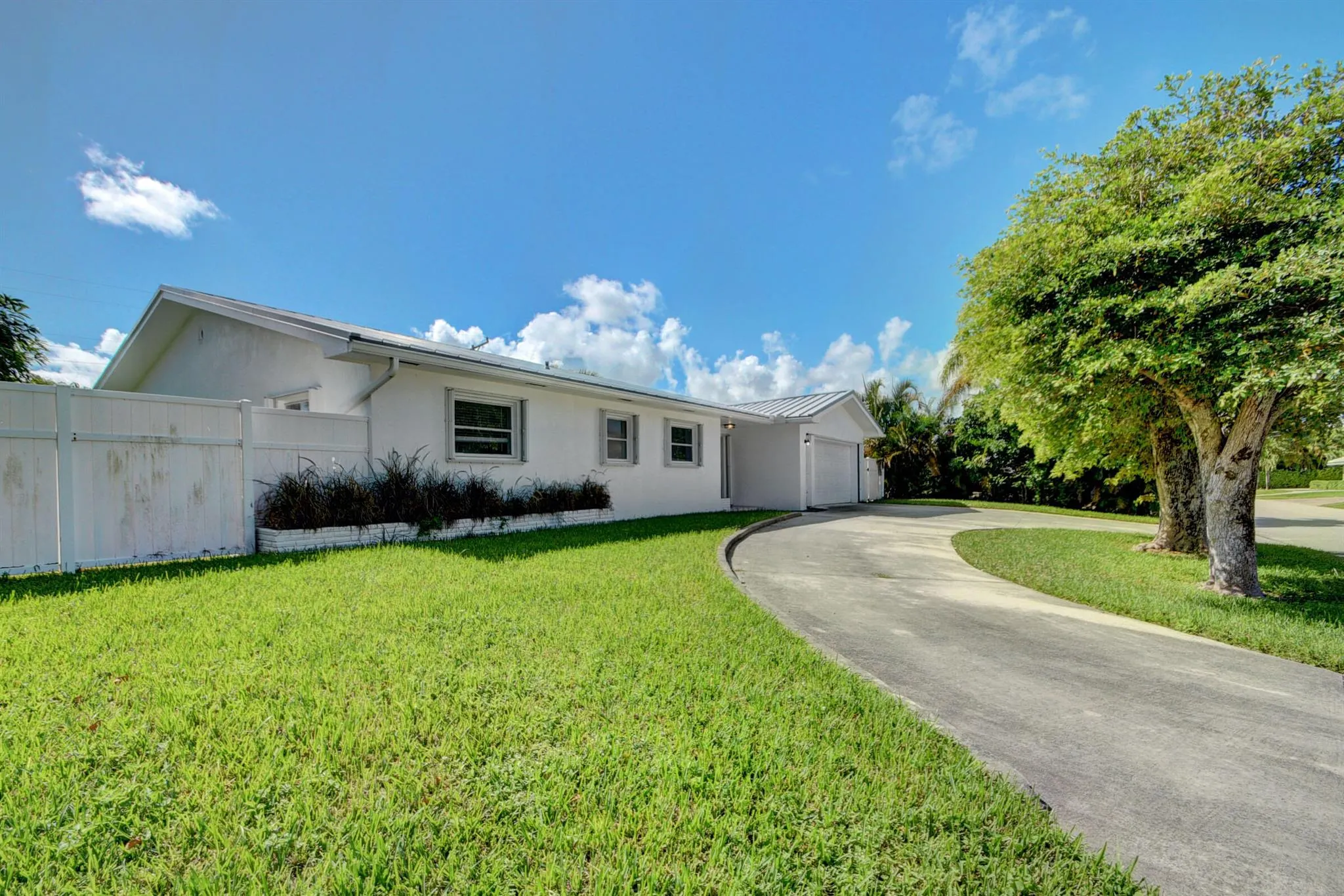 1171 Bimini Lane
