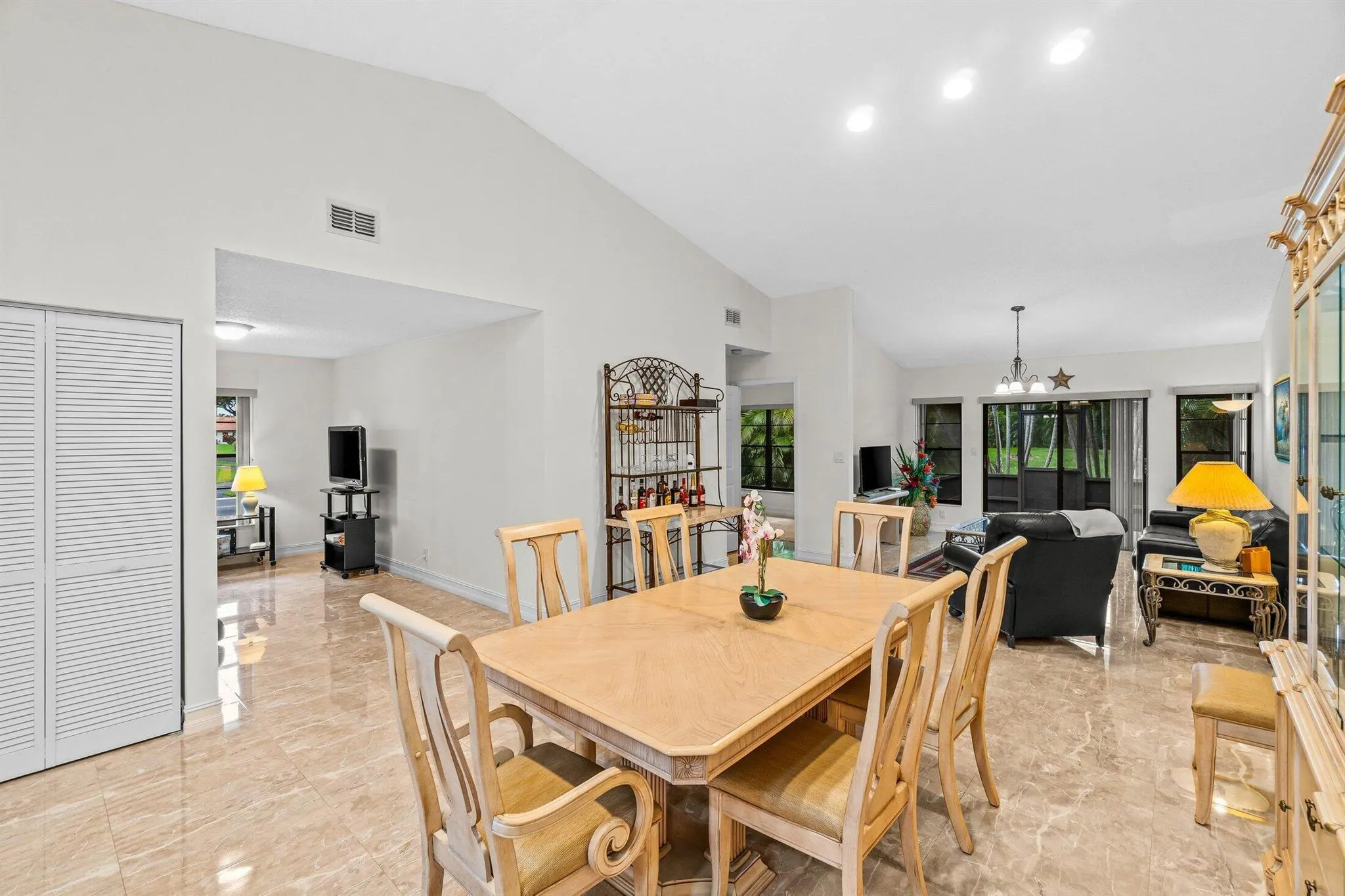 10546 Beach Palm A Court, #A