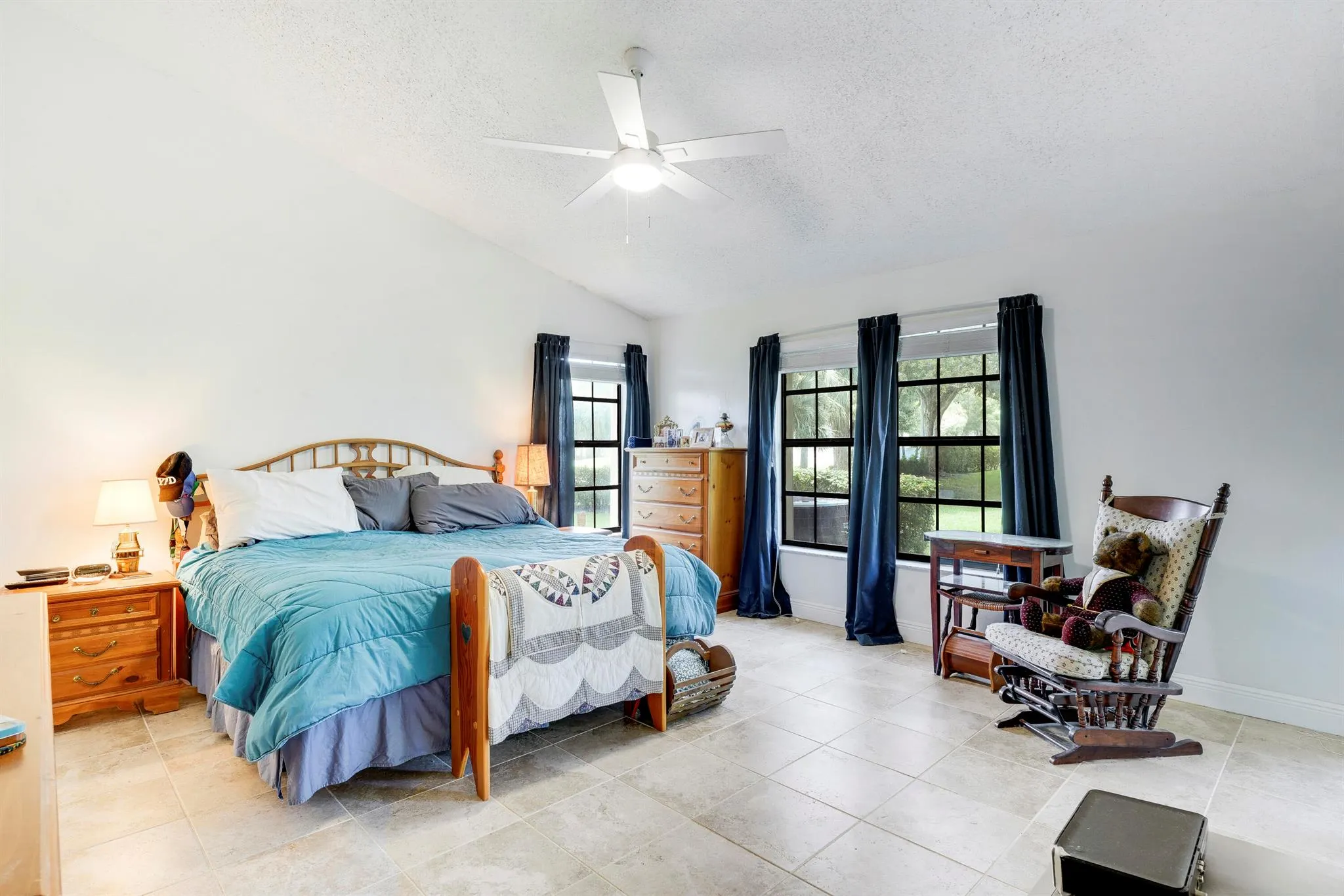 479 Ashwood Place