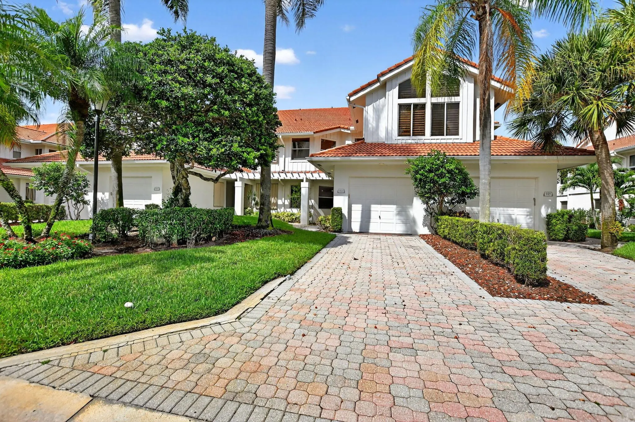 5781 NW 24th Avenue, #904
