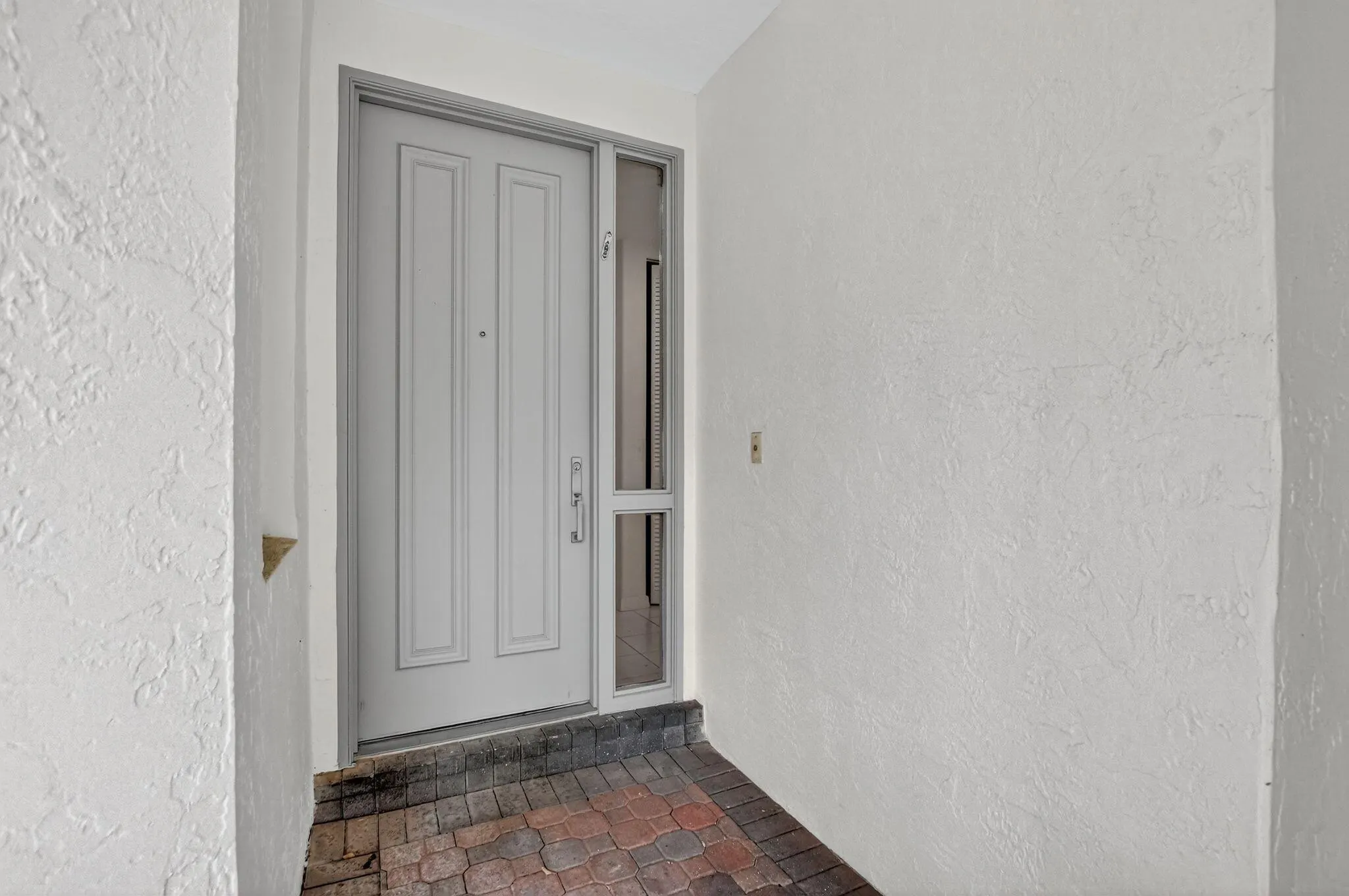 5781 NW 24th Avenue, #904