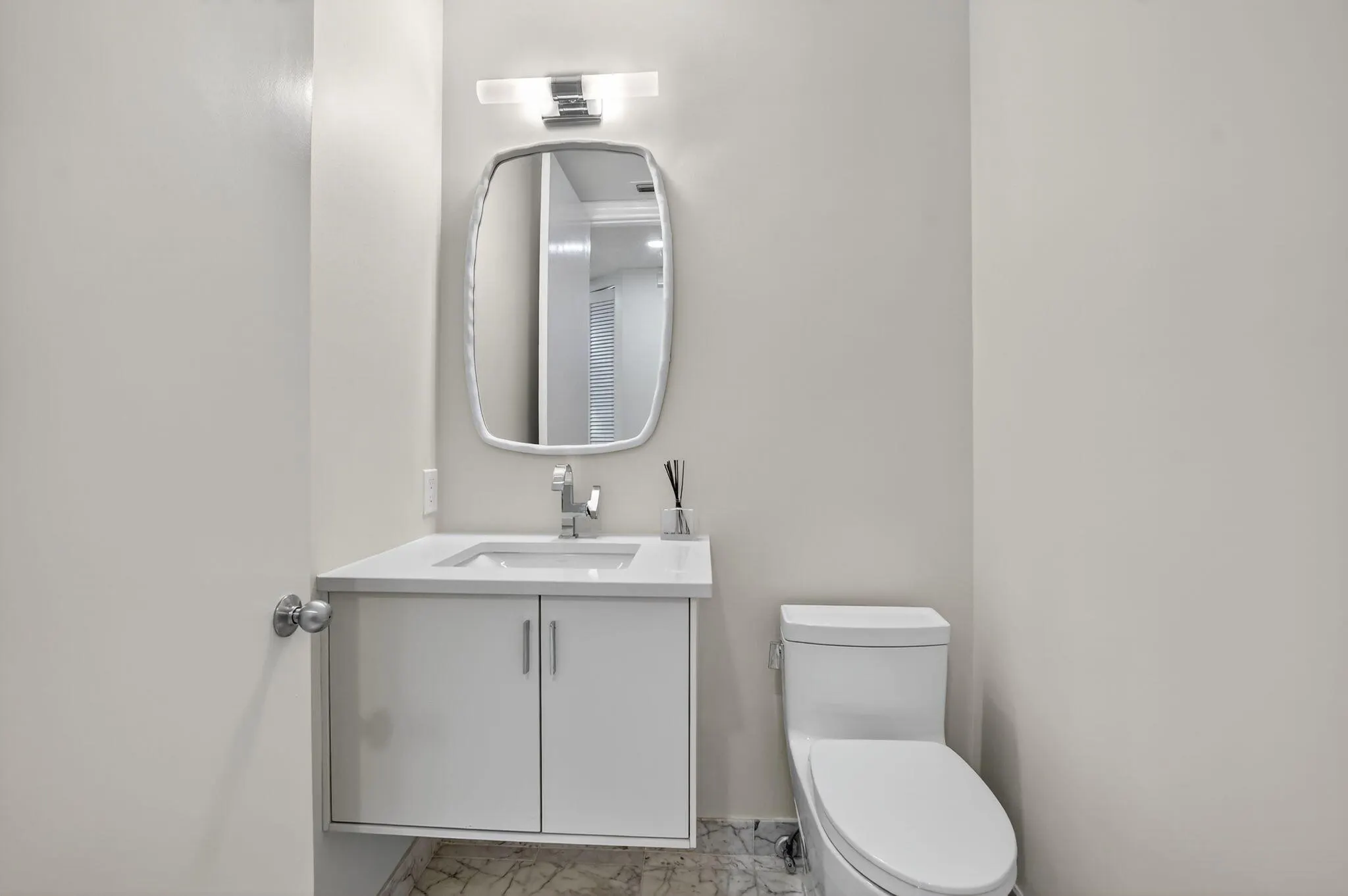 5781 NW 24th Avenue, #904