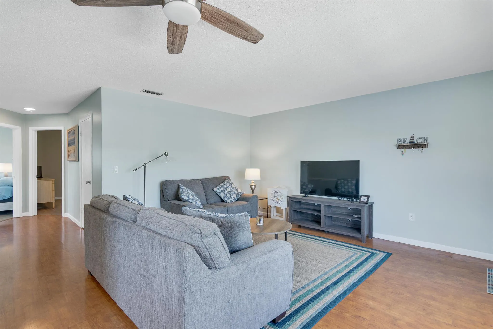 2800 Indian River Boulevard, #J10